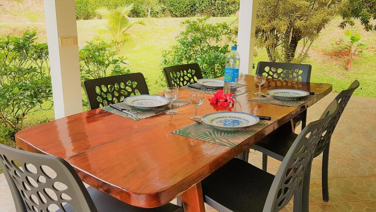 Вилла Huahine - Tipanier House Haapu Экстерьер фото