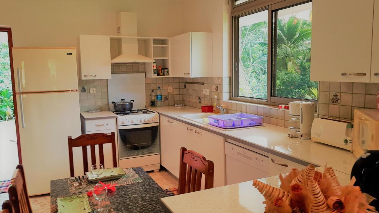 Вилла Huahine - Tipanier House Haapu Экстерьер фото